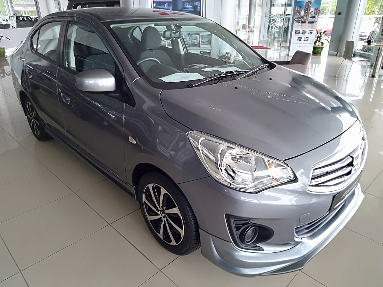 Mitsubishi Attrage 2023